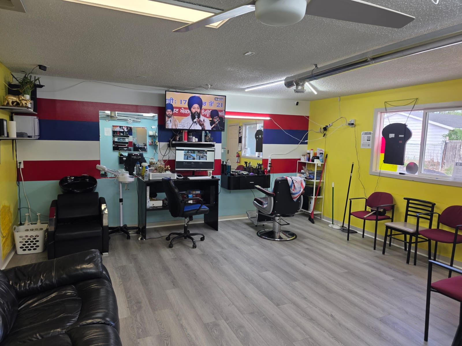 Fade haircut by Daly Grove Barbershop Edmonton